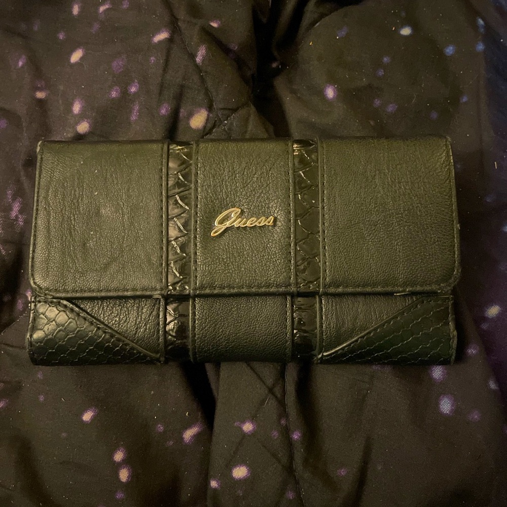 Guess Wallet